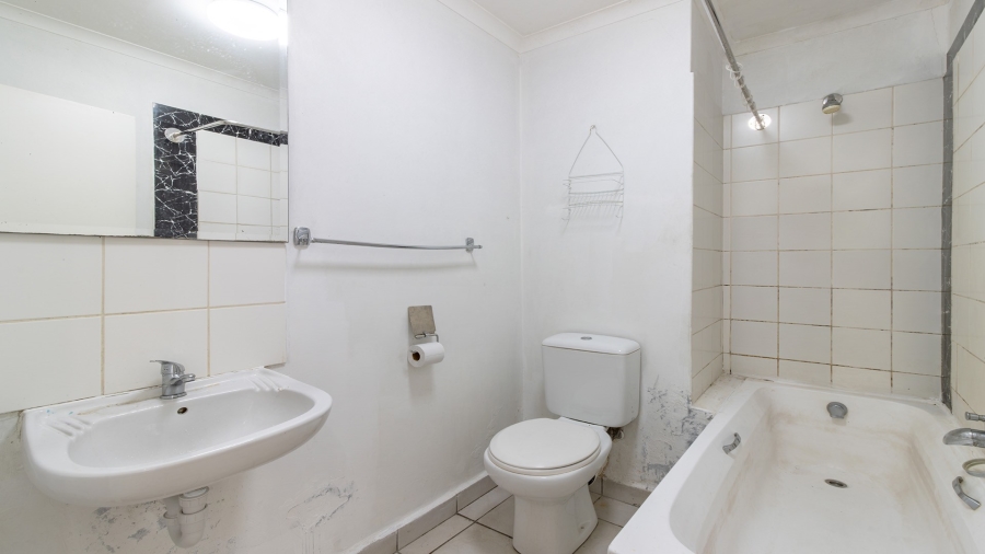 1 Bedroom Property for Sale in Townsend Estate Western Cape